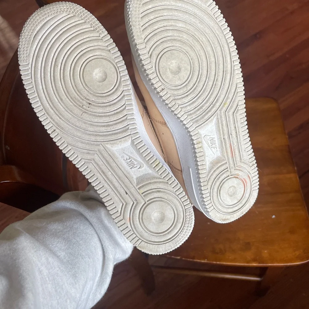 Nike Air Force 1 - Picture 6 of 6